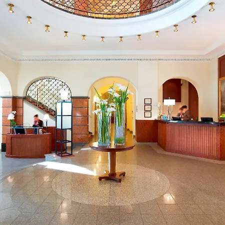 Sofitel Grand מלון סופוט