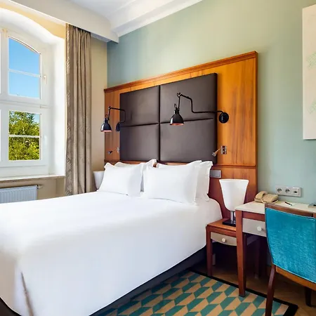 Sofitel Grand Hotel