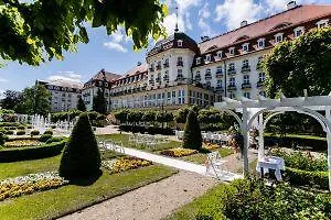 Szálloda Sofitel Grand 5*