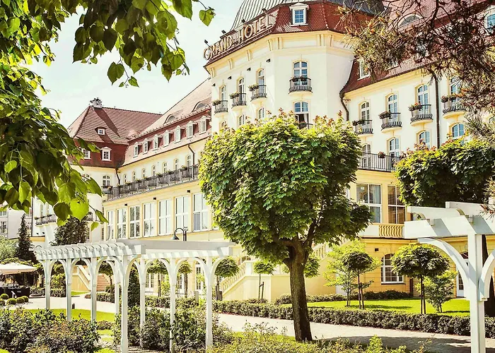 索波特索菲特大酒店